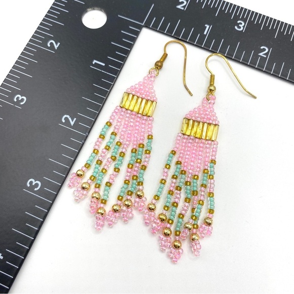 Boho Beaded Native Tribal Style Artisan Made Earrings - Picture 4 of 7